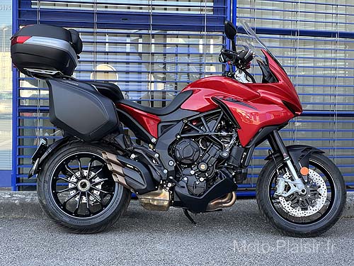 MV Agusta MV Agusta Turismo Veloce R Motorradvermietung Frankreich